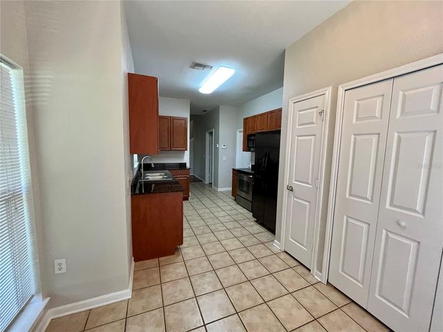 8202 DOWNPATRICK COURT, Tampa, FL 33610