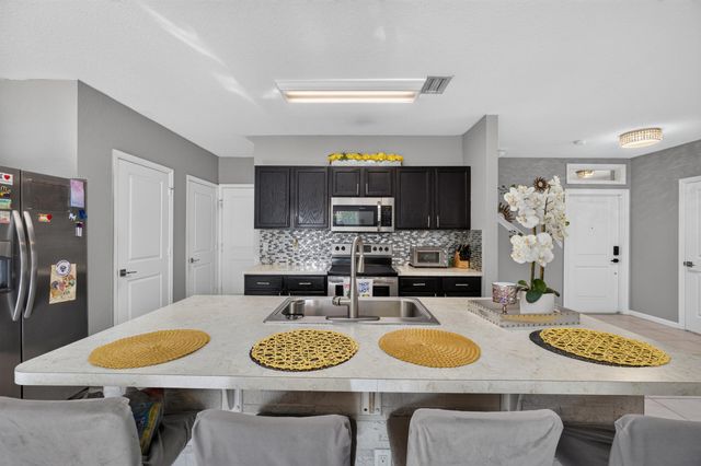 3758 Whitney Park Lane, Greenacres, FL 33463