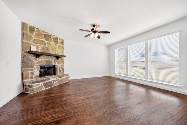 1839 Tuscany Drive, Mclendon Chisholm, TX 75032