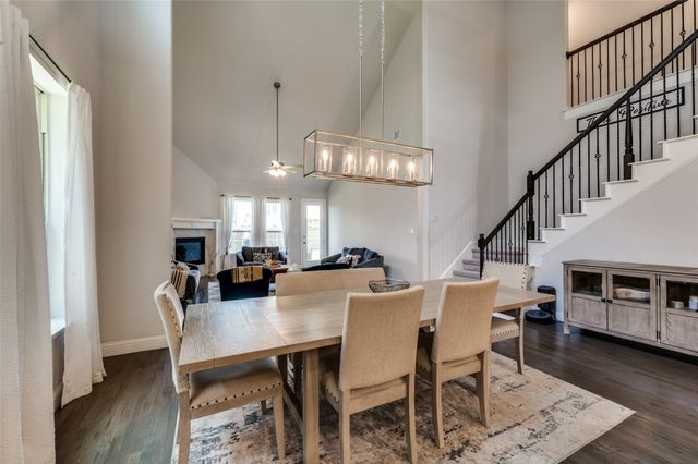 333 Foxthorne Way, Little Elm, TX 75068