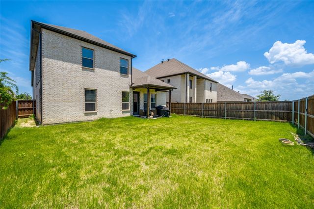 333 Foxthorne Way, Little Elm, TX 75068