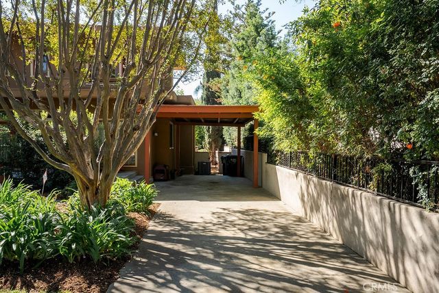 418 E Jefferson, Pomona, CA 91767
