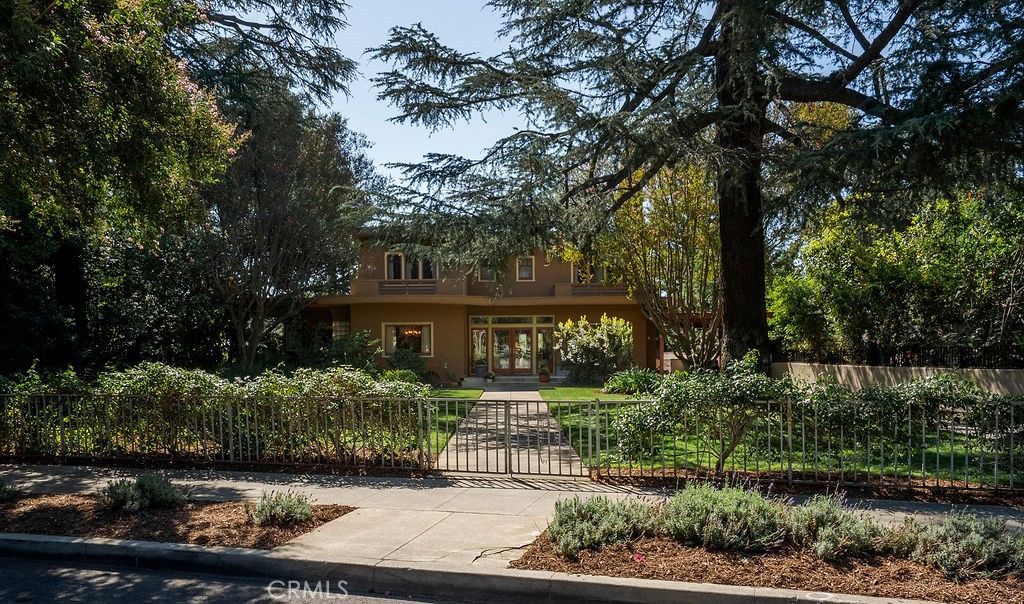418 E Jefferson, Pomona, CA 91767 — photo 2