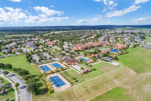 273 SILVER MAPLE ROAD, Groveland, FL 34736