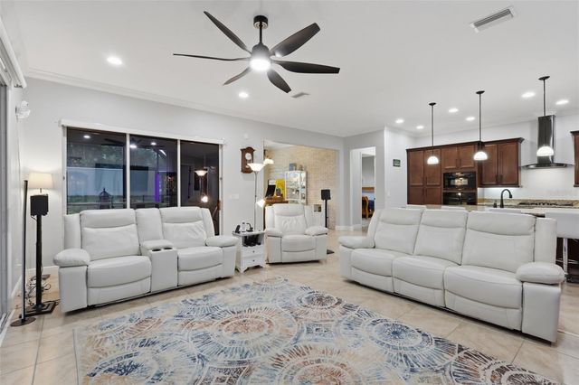 273 SILVER MAPLE ROAD, Groveland, FL 34736