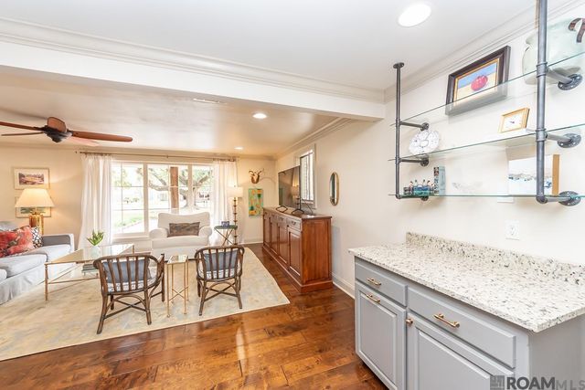 4068 Drusilla Dr, Baton Rouge, LA 70809