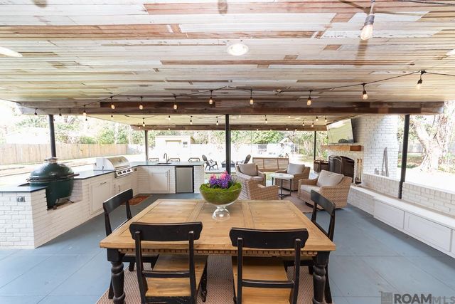 4068 Drusilla Dr, Baton Rouge, LA 70809