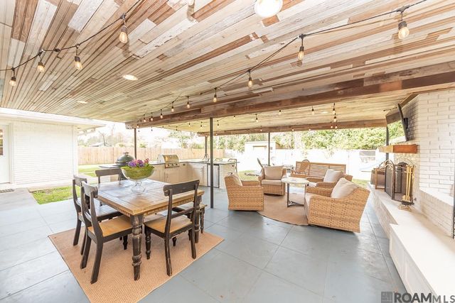 4068 Drusilla Dr, Baton Rouge, LA 70809