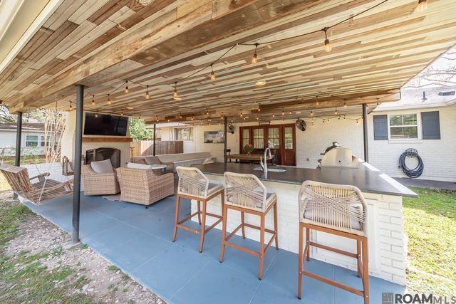 4068 Drusilla Dr, Baton Rouge, LA 70809