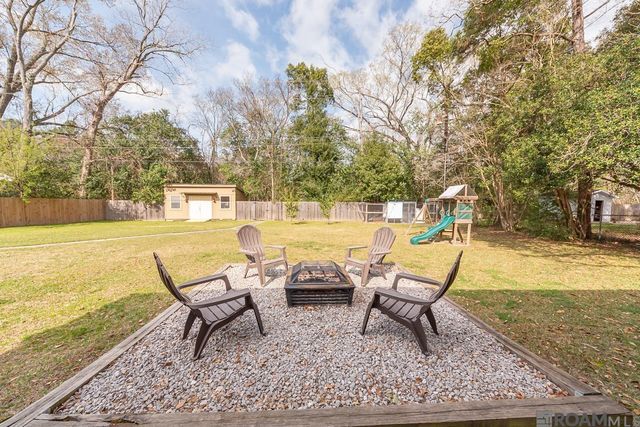 4068 Drusilla Dr, Baton Rouge, LA 70809