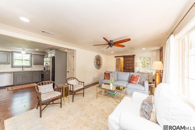 4068 Drusilla Dr, Baton Rouge, LA 70809