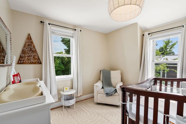 221 Winthrop St, Quincy, MA 02169