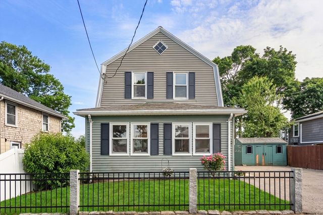221 Winthrop St, Quincy, MA 02169