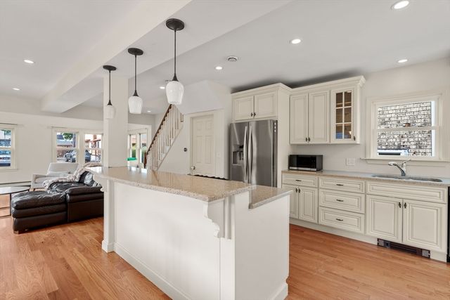 221 Winthrop St, Quincy, MA 02169