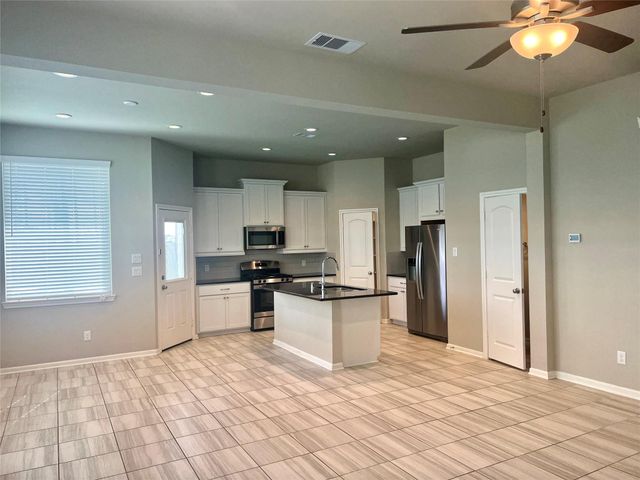 5255 Prairie Terrace Lane, Fulshear, TX 77441