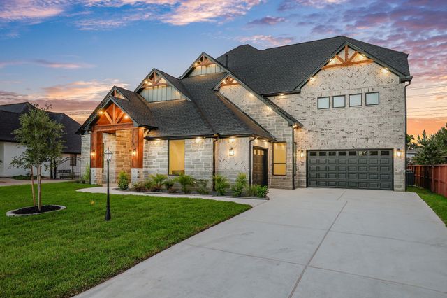 18 Waterford Way, Montgomery, TX 77256