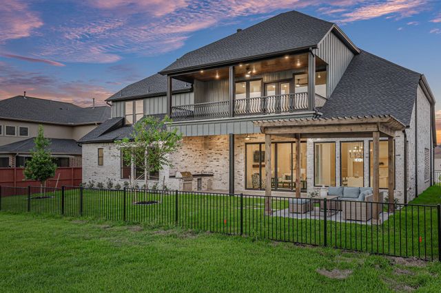 18 Waterford Way, Montgomery, TX 77256