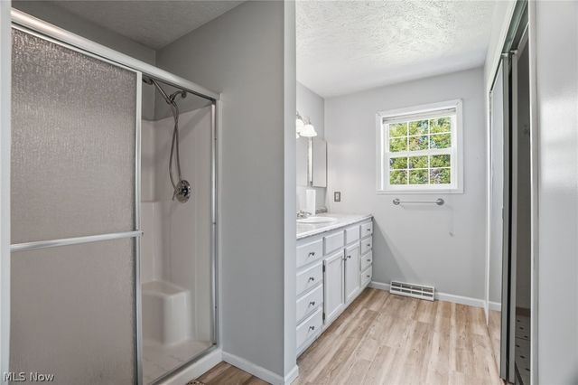 7288 Fieldstone Avenue, Conneaut, OH 44030