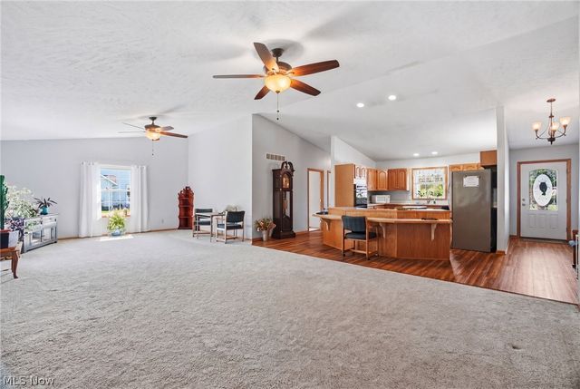 7288 Fieldstone Avenue, Conneaut, OH 44030