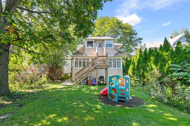 3513 Park Avenue, Brookfield, IL 60513