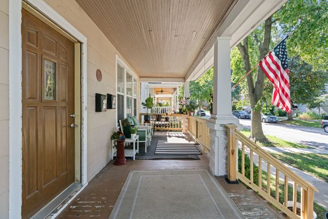 3513 Park Avenue, Brookfield, IL 60513