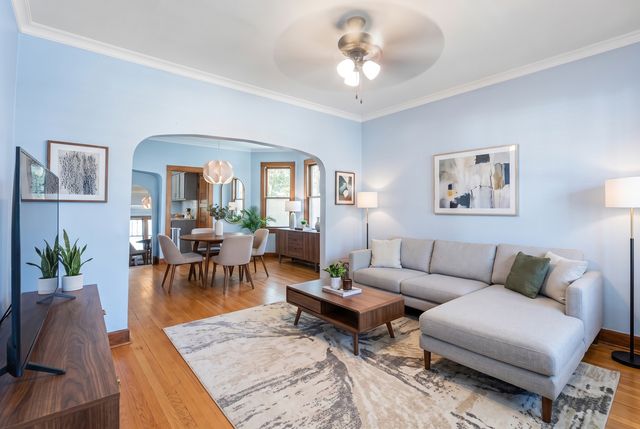 3513 Park Avenue, Brookfield, IL 60513
