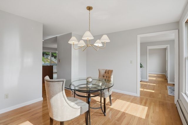 22 Wachusett Cir, Shrewsbury, MA 01545