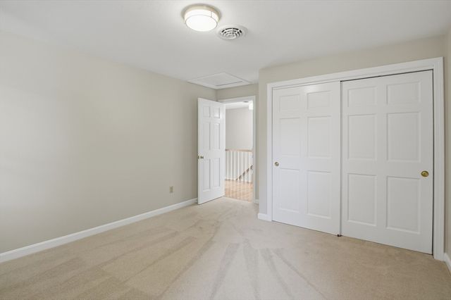 22 Wachusett Cir, Shrewsbury, MA 01545