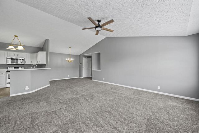 700 Monterey Lane, 300, Cold Spring, KY 41076