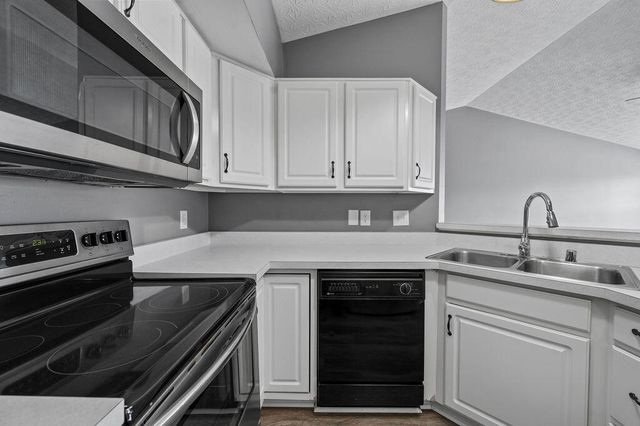 700 Monterey Lane, 300, Cold Spring, KY 41076