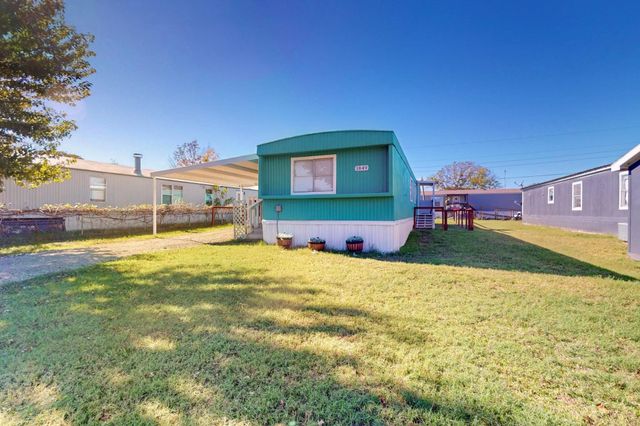 1849 Coral Road, Pelican Bay, TX 76020
