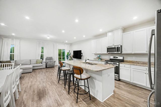 7938 Pinnacle Point Drive, West Chester, OH 45069