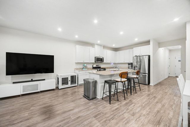 7938 Pinnacle Point Drive, West Chester, OH 45069