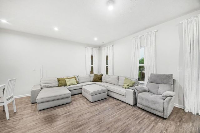 7938 Pinnacle Point Drive, West Chester, OH 45069