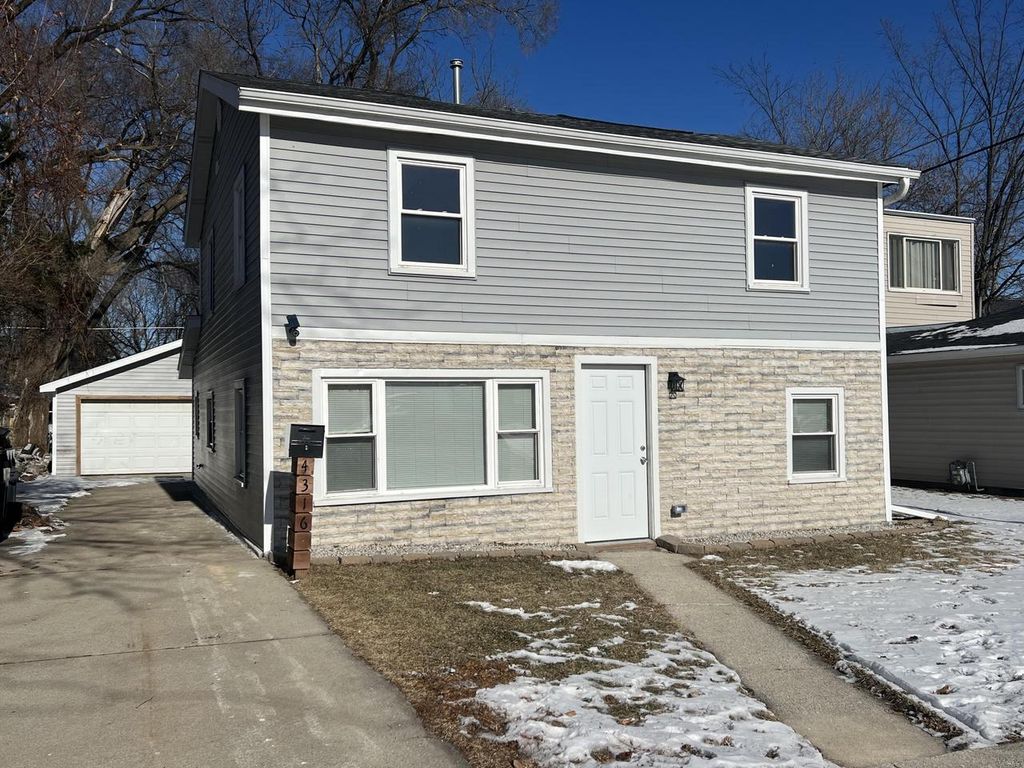 4316 Victory AVENUE, Racine, WI 53405