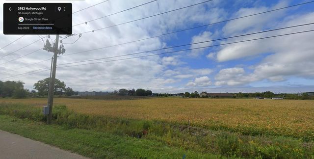 Hollywood Road, St. Joseph, MI 49085