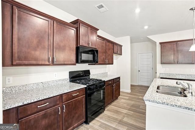232 Malbone Street SW, Cartersville, GA 30120