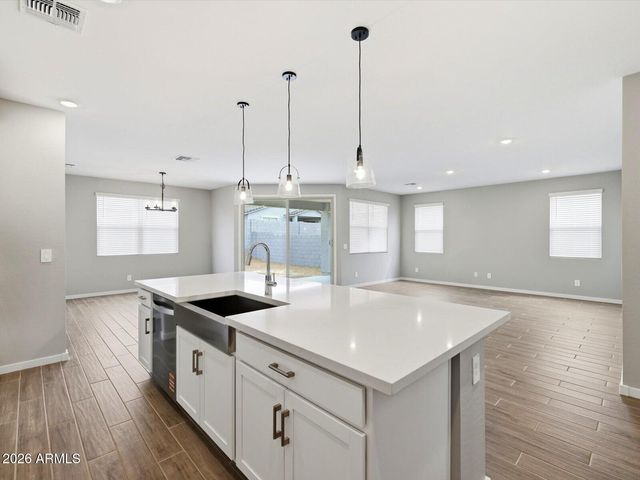 7854 W BRYCE Lane, Glendale, AZ 85303