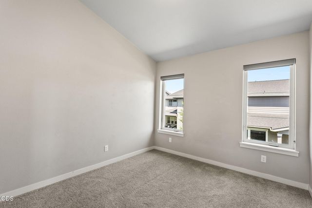 61547 SE Lincoln Lane, Bend, OR 97702