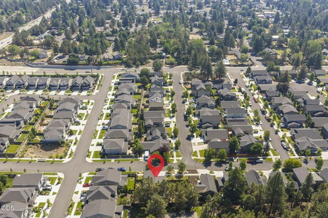 61547 SE Lincoln Lane, Bend, OR 97702