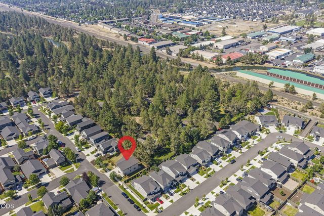 61547 SE Lincoln Lane, Bend, OR 97702