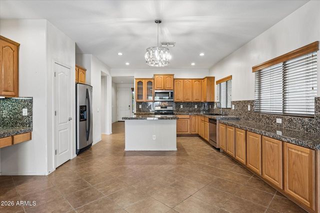 4533 E GLENEAGLE Drive, Chandler, AZ 85249