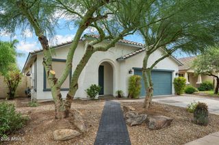 4533 E GLENEAGLE Drive, Chandler, AZ 85249