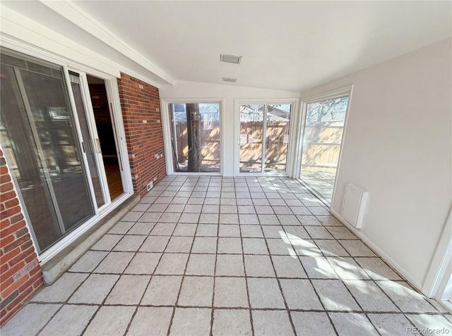 1760 S Oneida Street, Denver, CO 80224