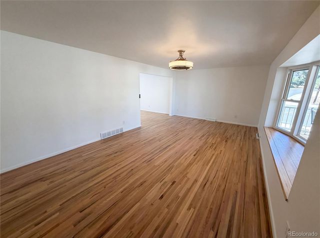 1760 S Oneida Street, Denver, CO 80224