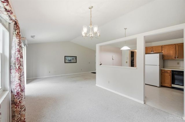 8753 Carrousel Park Cir, Colerain Twp, OH 45251