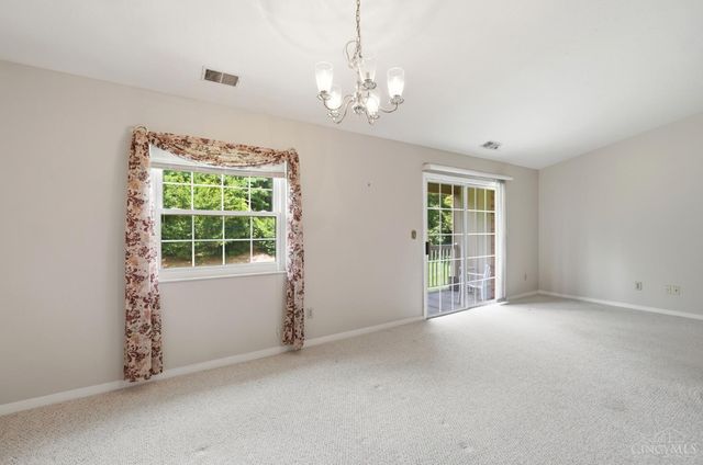 8753 Carrousel Park Cir, Colerain Twp, OH 45251