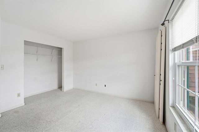8753 Carrousel Park Cir, Colerain Twp, OH 45251
