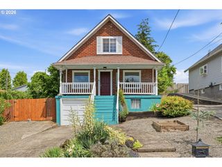 914 Ne 92ND Ave, Portland, OR 97220