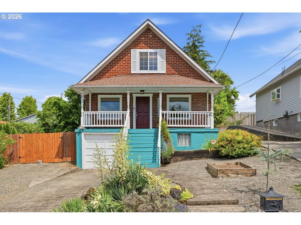 914 Ne 92ND Ave, Portland, OR 97220